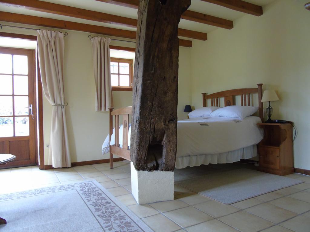Gite Chez Marot Villa Varaignes Екстериор снимка